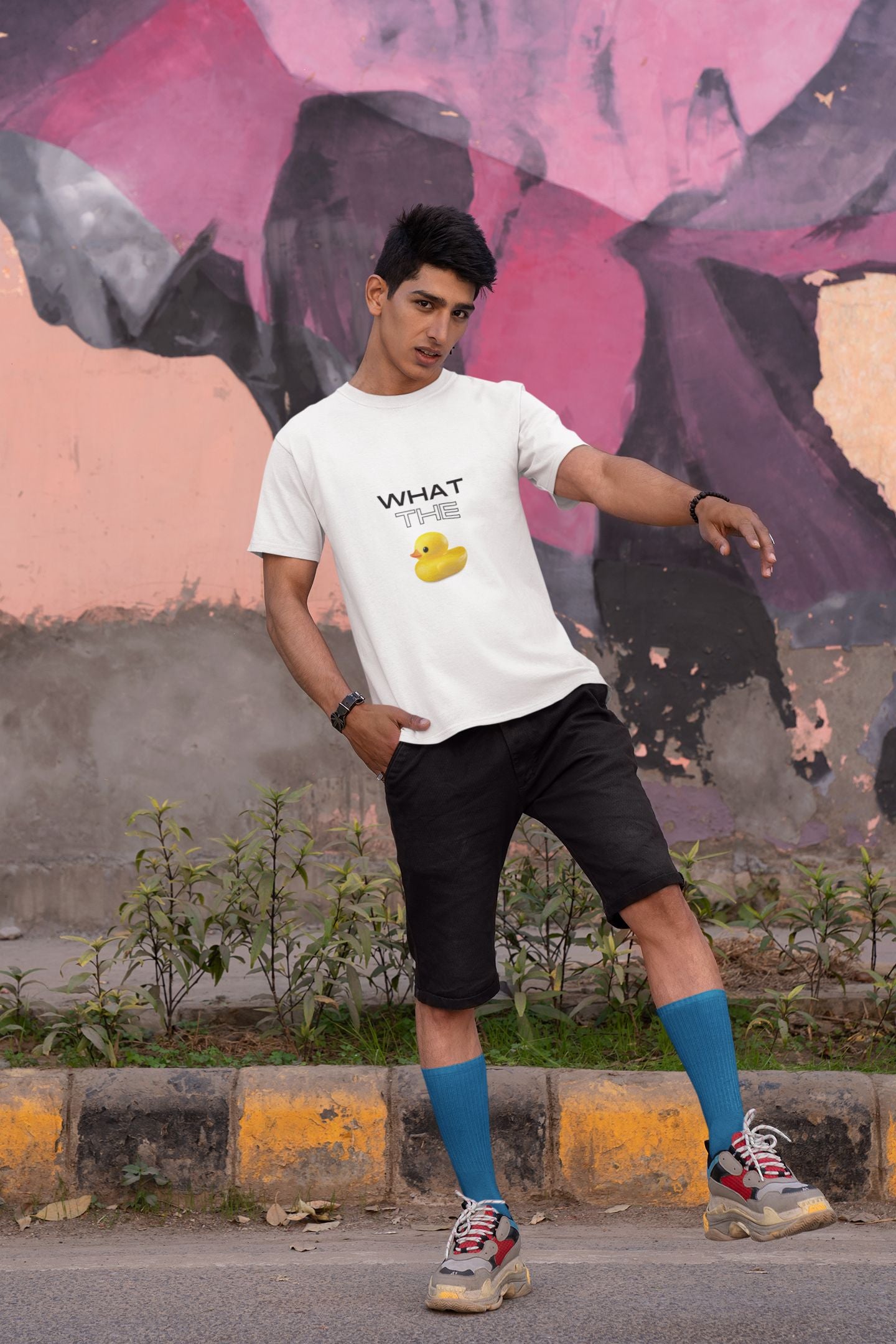 "Duck" Classic round neck half sleeves cotton T-shirts.