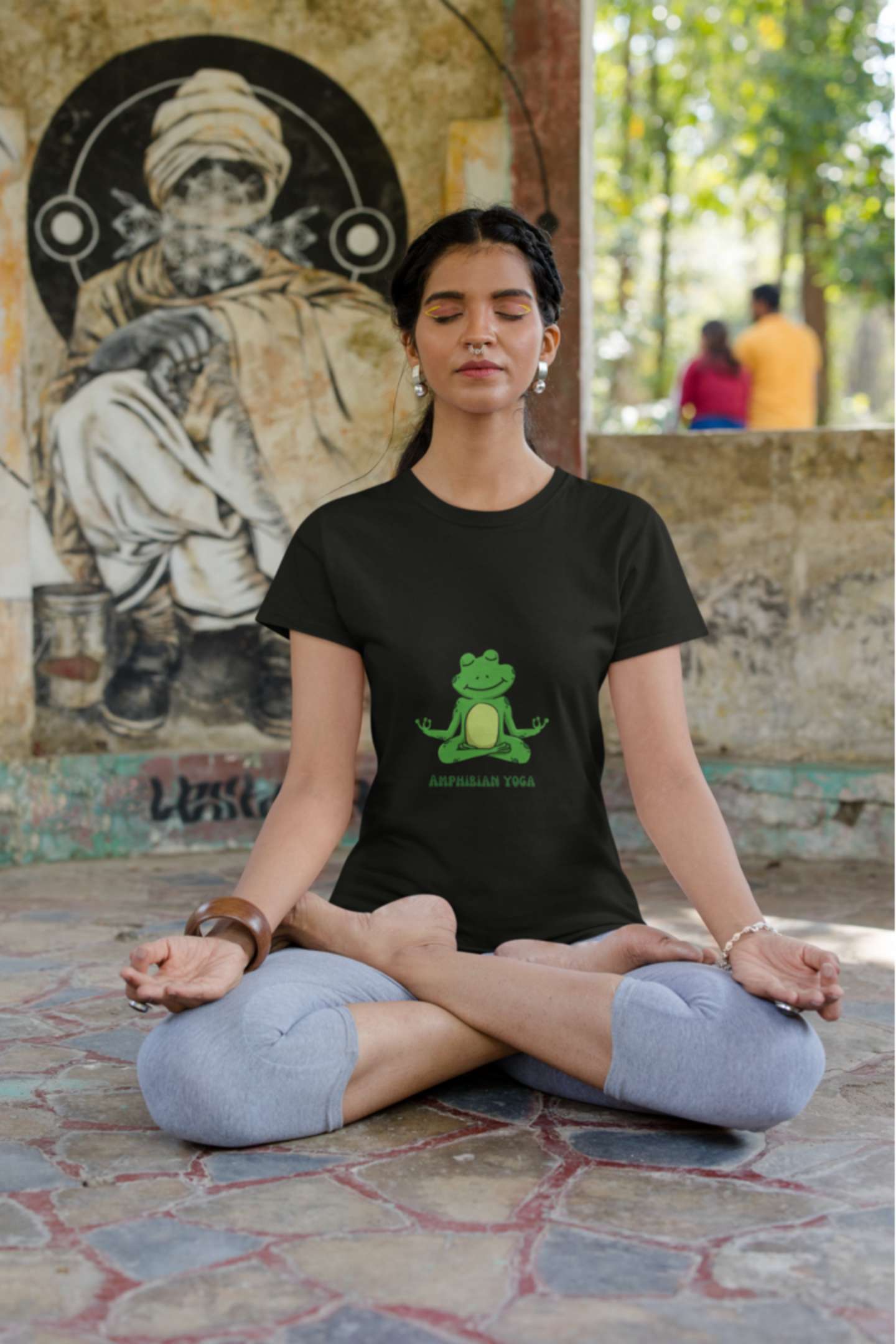 Amphibian Yoga Classic round neck half sleeves cotton T-shirts.