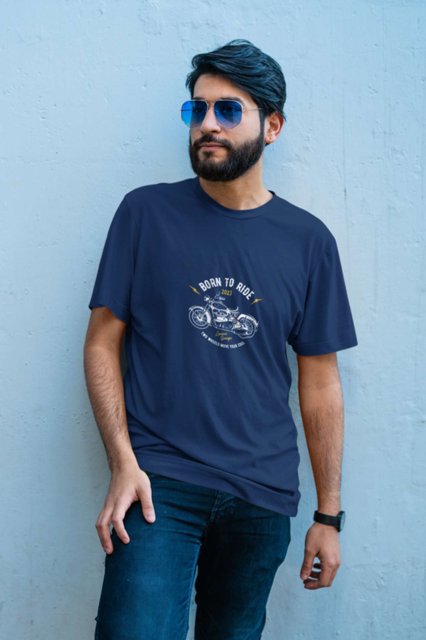 "Born to Ride" Classic round neck half sleeves cotton T-shirts.