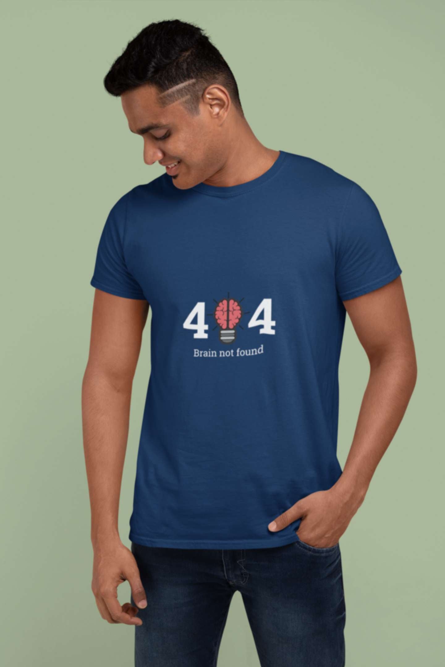 '404' Classic round neck half sleeves cotton T-shirts.